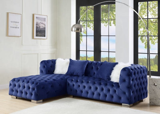 Syxtyx Sectional Sofa W/4 Pillows